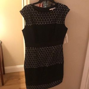 Sleeveless dress